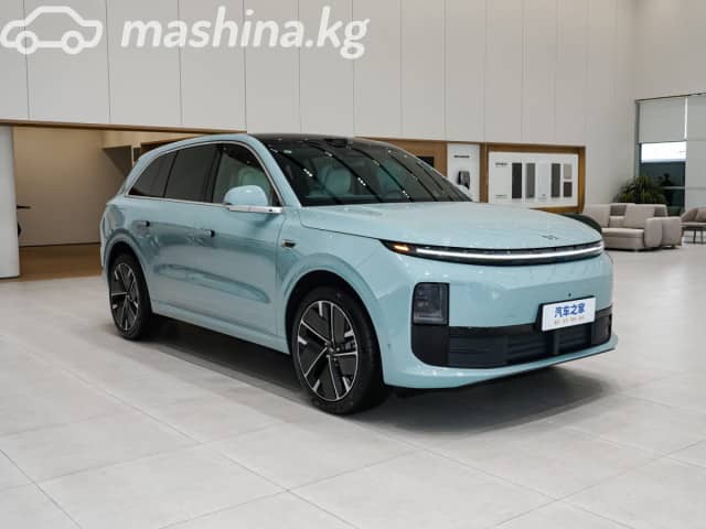 LiXiang L6 1.5hyb AT 4WD