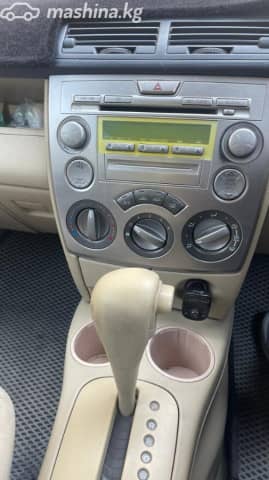 Mazda Demio II (DY) 1.3 AT