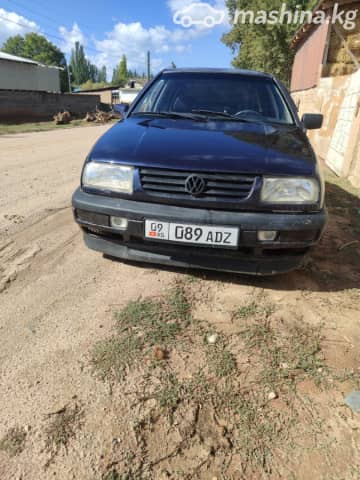 Volkswagen Vento 1.8 MT