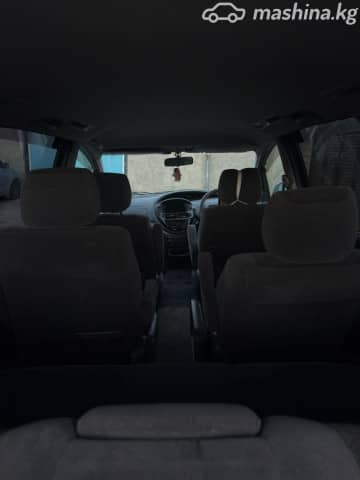 Toyota Estima II Рестайлинг 2.4 AT