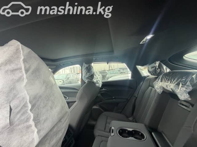 Audi Q5 III 40 TFSI 2.0 AMT 4WD