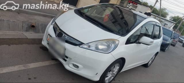 Honda Jazz II Рестайлинг 1.3hyb CVT