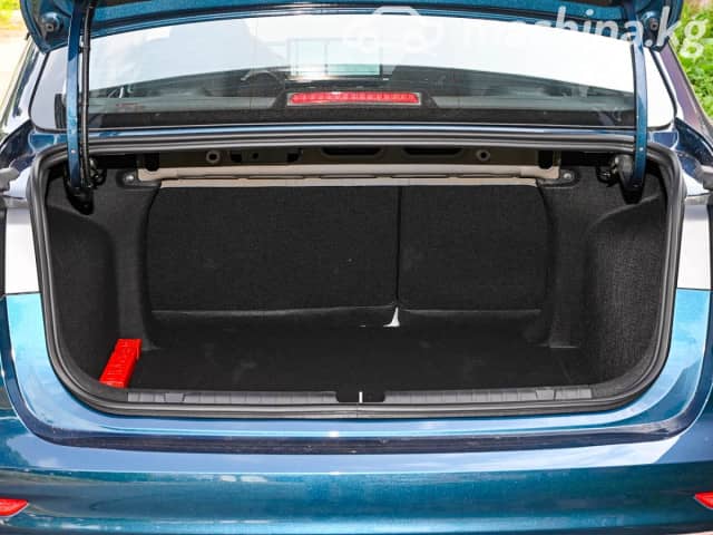 Geely Emgrand II 1.5 CVT