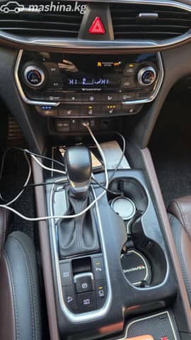 Hyundai Santa Fe IV 2.0 AT 4WD