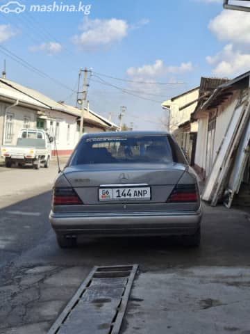 Mercedes-Benz E-Класс I (W124) 250 2.5d AT