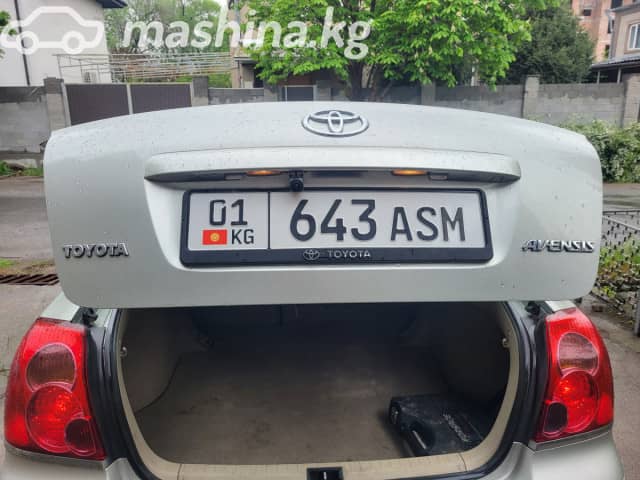 Toyota Avensis II 2.4 AT