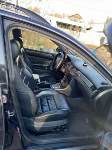 Audi A6 II (C5) 2.8 AT 4WD