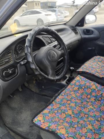 Daewoo Lanos (Sens) 1.4 MT