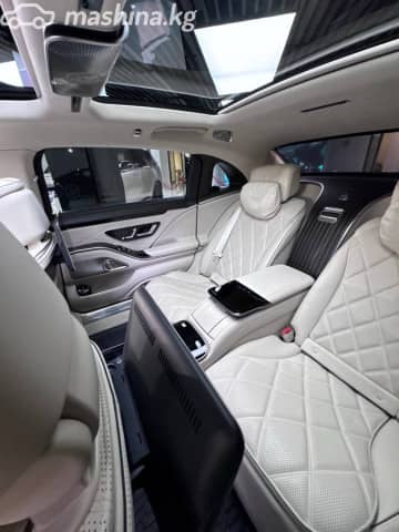 Mercedes-Benz Maybach S-Класс II (Z223) 580 4.0 AT 4WD