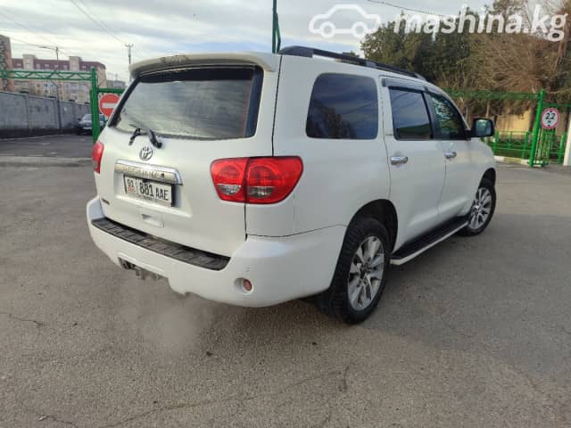 Toyota Sequoia II 5.7 AT