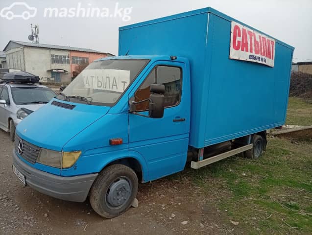 Mercedes-Benz Фургон (4х2)