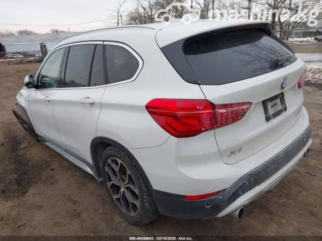 BMW X1 II (F48) Рестайлинг 28i xDrive 2.0 AT 4WD