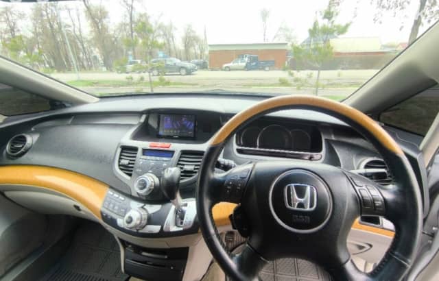 Honda Odyssey III 2.4 AT 4WD