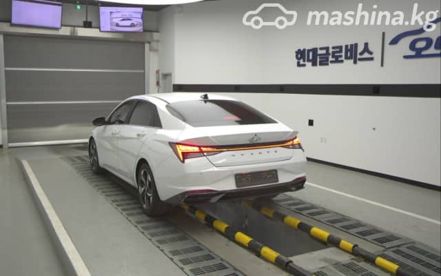 Hyundai Avante VII 1.6 CVT