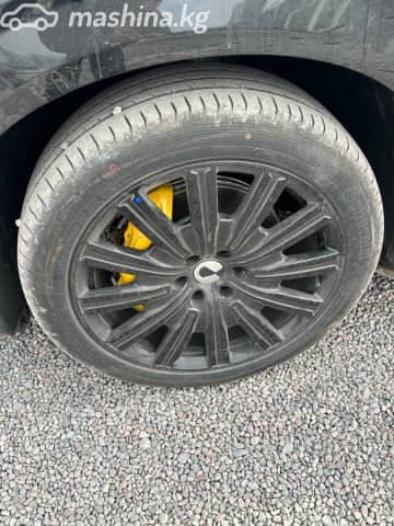 Denza N9 2.0hyb CVT 4WD
