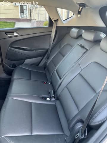 Hyundai Tucson III Рестайлинг 2.0d AT 4WD