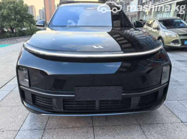 LiXiang L9 Рестайлинг 1.5hyb AT 4WD