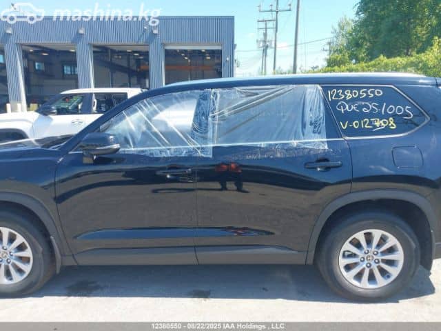 Toyota Grand Highlander 2.5hyb CVT 4WD