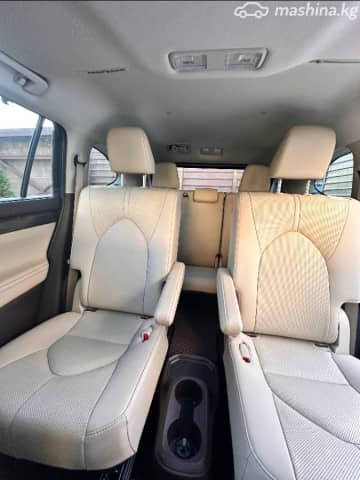 Toyota Highlander IV (U70) 3.5 AT 4WD
