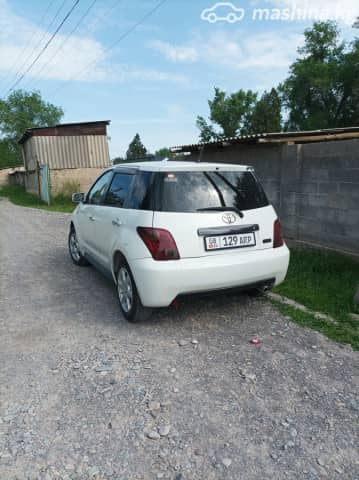 Toyota Ist I 1.3 AT