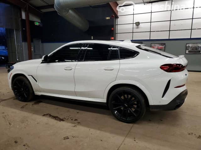 BMW X6 III (G06) M50i 4.4 AT 4WD