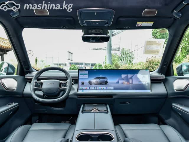 Lynk & Co 900 1.5hyb AT 4WD