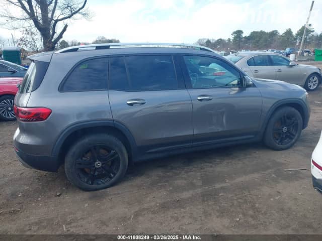 Mercedes-Benz GLB I (X247) 250 2.0 AMT 4WD