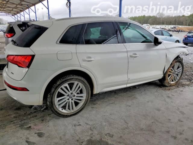 Audi Q5 II (FY) 45 TFSI 2.0 AMT 4WD