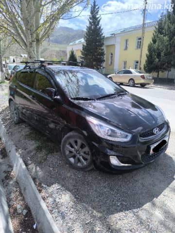 Hyundai Accent IV 1.4 CVT