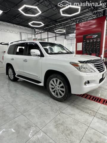 Lexus LX III 570 5.7 AT 4WD