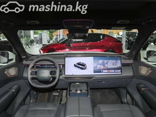Lynk & Co 900 2.0hyb AT 4WD