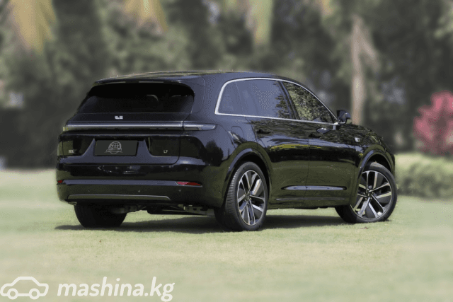 LiXiang L7 Рестайлинг 1.5hyb AT 4WD