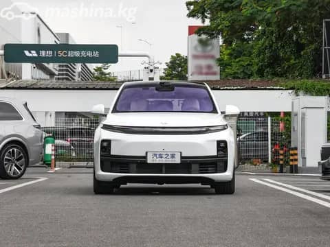 LiXiang L7 Рестайлинг 1.5hyb AT 4WD