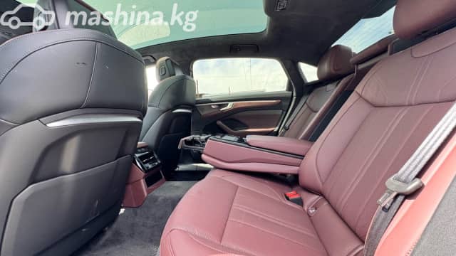 Audi A6 V (C8) Рестайлинг 45 TFSI Long 2.0 AMT 4WD