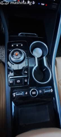 Kia K5 III 2.0 AT