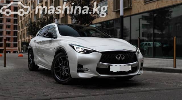 Infiniti Q30 2.0 AMT 4WD