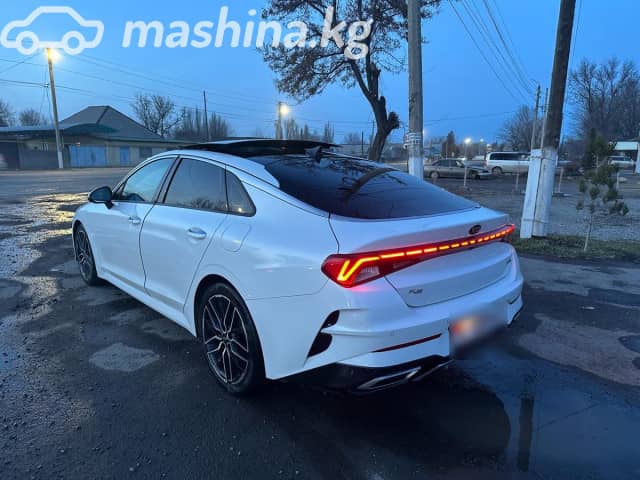 Kia K5 III 1.6 AT