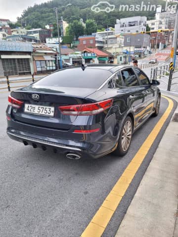 Kia K5 II 2.0 AT