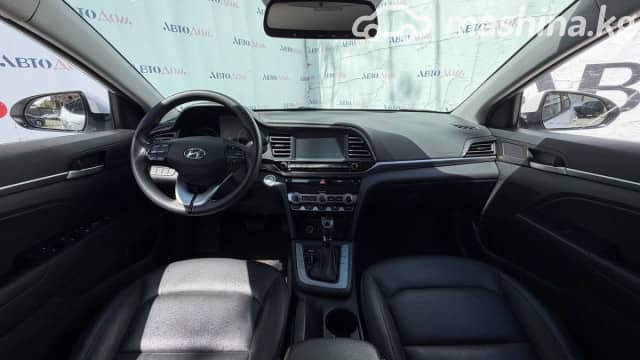 Hyundai Avante VI Рестайлинг 1.6 CVT