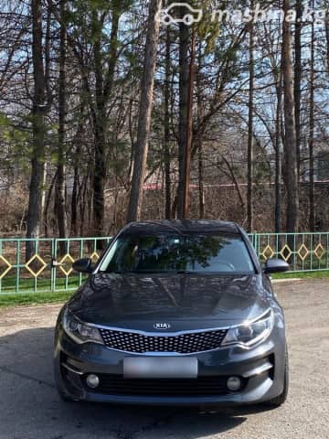 Kia K5 II 2.0 AT