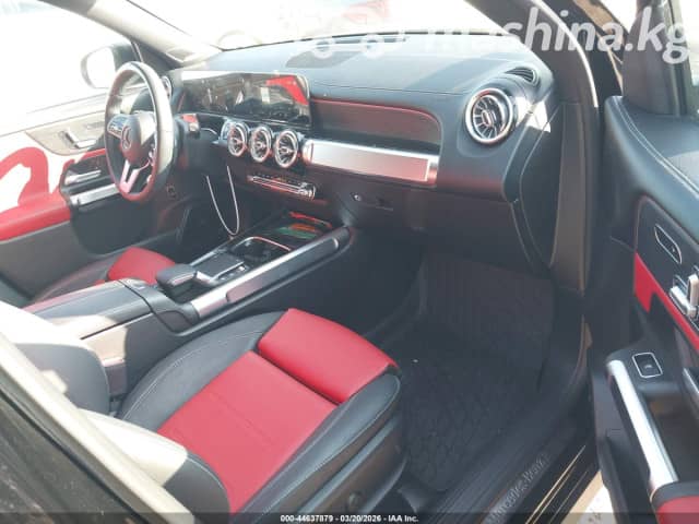 Mercedes-Benz GLB I (X247) 250 2.0 AMT 4WD