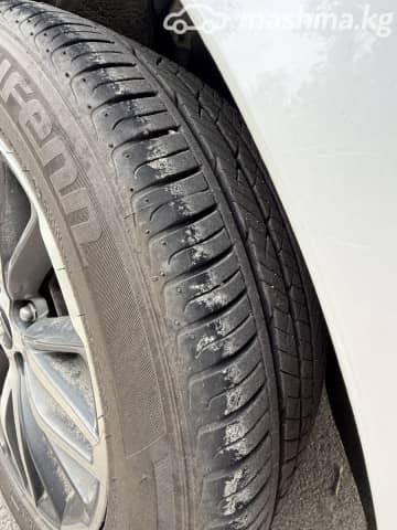 Kia K5 III 2.0 AT
