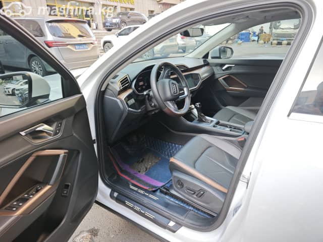 Audi Q3 II (F3) 35 TFSI 1.4 AMT