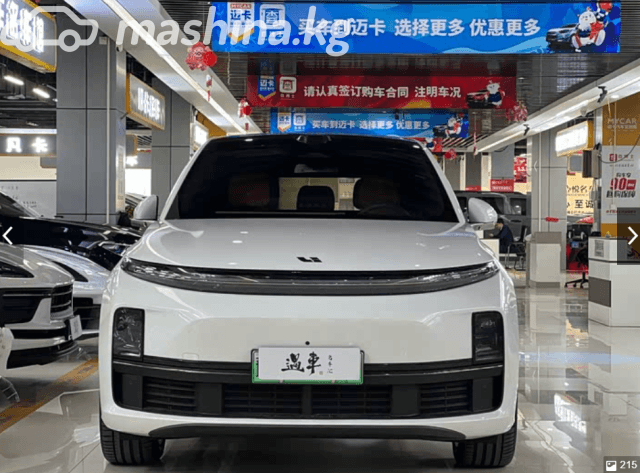 LiXiang L7 Рестайлинг 1.5hyb AT 4WD