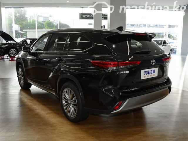 Toyota Highlander IV (U70) 2.5hyb AT