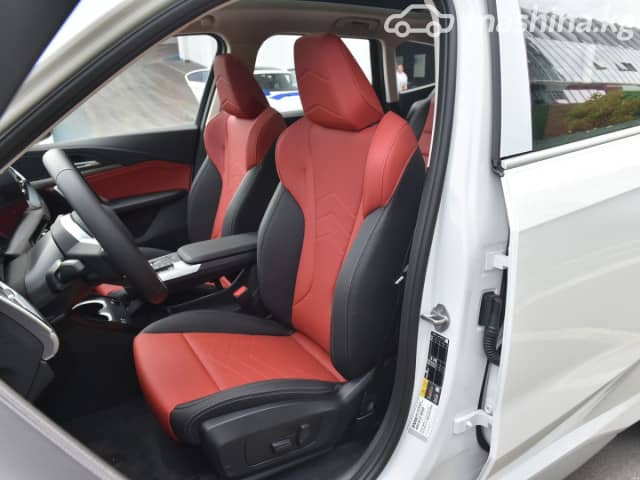 BMW iX1 eDrive 20 Electro AT