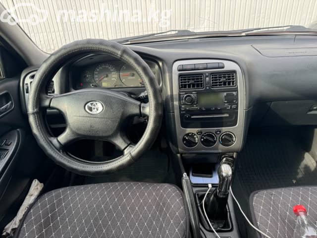 Toyota Avensis I Рестайлинг 2.0d MT