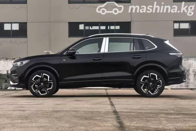 Volkswagen Tiguan III (China Market) 2.0 AMT 4WD