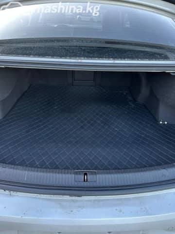 Renault Samsung SM6 I 2.0i LPi