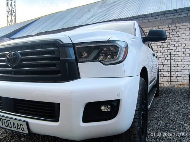 Toyota Sequoia II Рестайлинг 5.7 AT 4WD